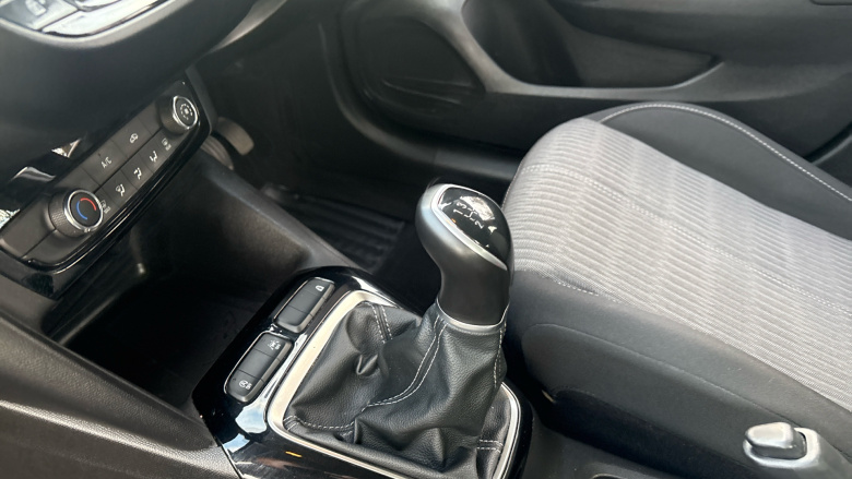 Vauxhall Corsa 1.2 Design 5dr Petrol Hatchback